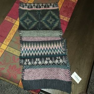 New Aeropostale Scarf